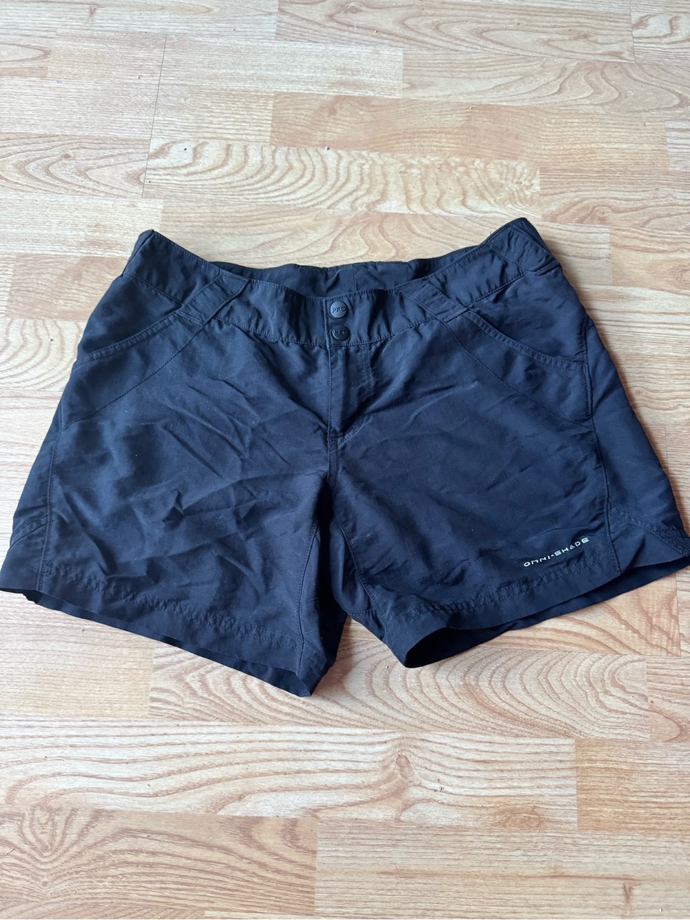 Columbia Women's Black Outdoor PFG Omni Shade Hiking Shorts 🩳